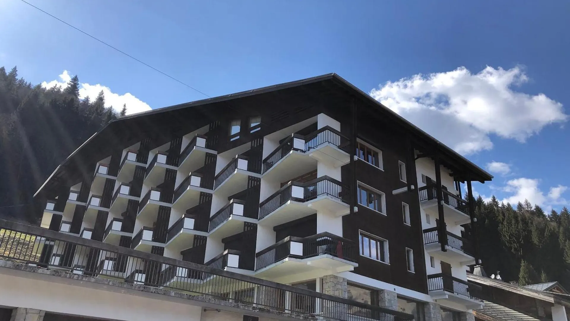 Studio Cabine Lumineux 2* A Morzine, Proche Pistes, Balcon Sud-Est, Parking Prive, 2-4 Pers. - Fr-1-754-57